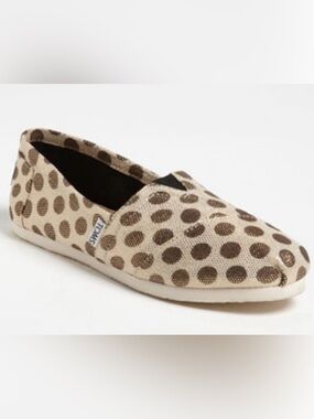 Tom’s Classic Dot Metallic Slip On